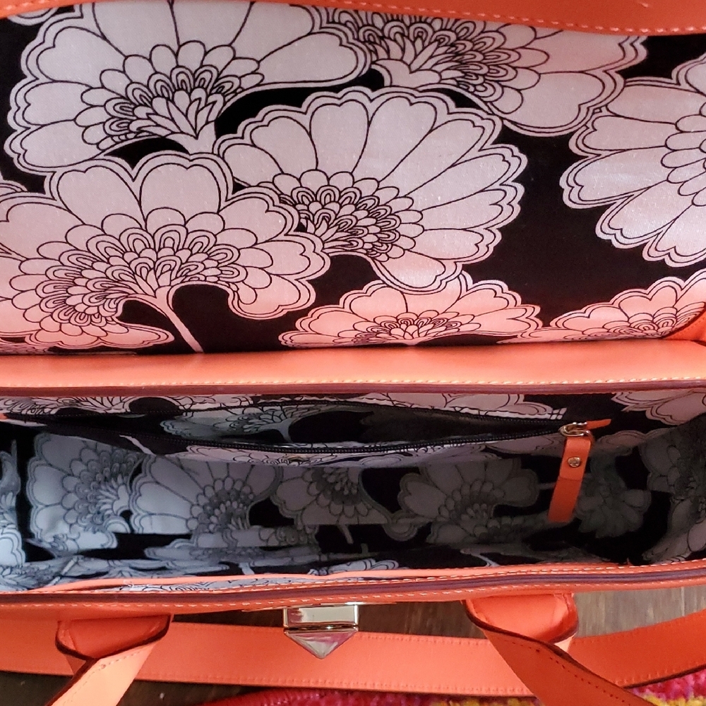 Orange Leather Handbag - Picture 5 of 8